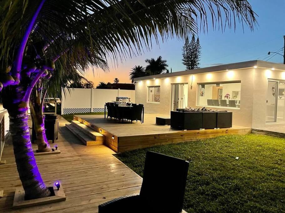 5-Star Lakefront Oasis In Hollywood-Hard Rock Casino 포트 로더데일 외부 사진
