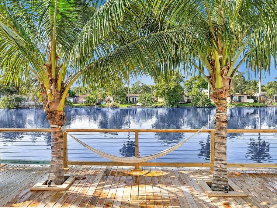 5-Star Lakefront Oasis In Hollywood-Hard Rock Casino 포트 로더데일 외부 사진